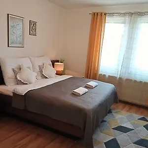 3* Aparthotel Orient Apartmanhaz